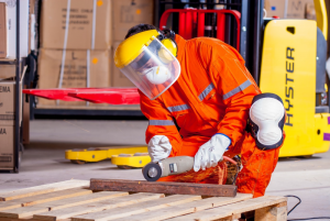 health and safety; ppe; safety helmet; safety gloves; safety jacket; safety uniforms; safety shoes; safety vest; health and safety items in dubai; health and safety items in uae;